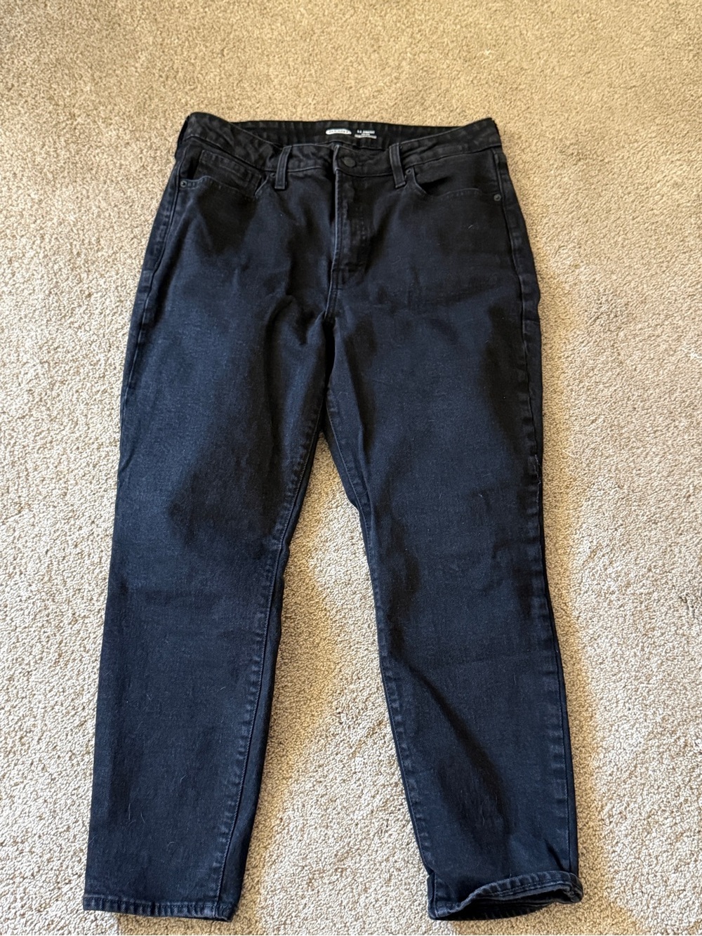 Old Navy Black Straight-Leg Women’s Jeans